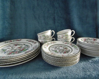 Indian Tree Johnson Bros 1920 33 piece Dinner Set