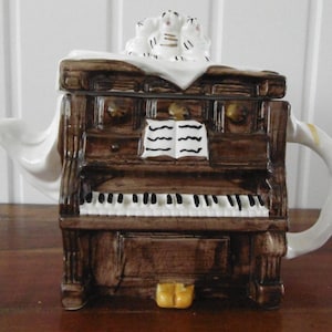 Novelty Piano Teapot 1980s