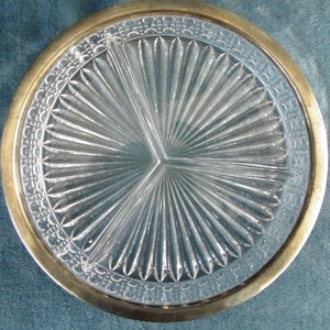 Beautiful silverplate and heavy glass dish with 3 dividers 1920s