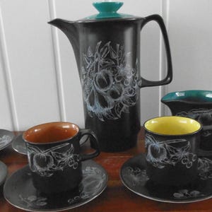 Fieldings Crown Devon Harlequin 11 piece Coffee Set 1960s