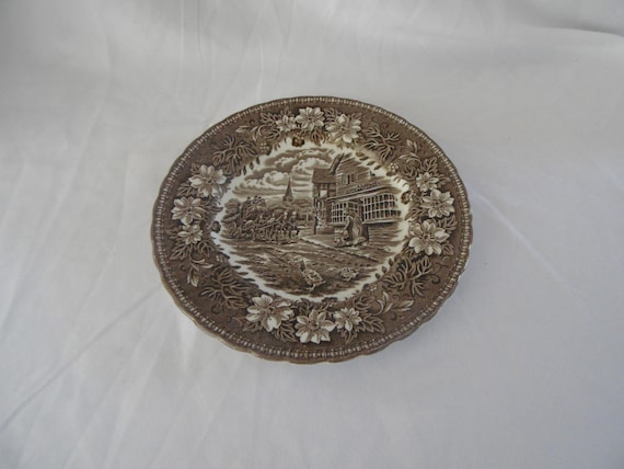 Coaching Tavern - Royal Tudor Ware Plate, Hand Engraved by W.N.