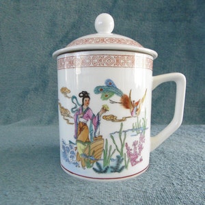 Taza china decorativa con tapa, años 90