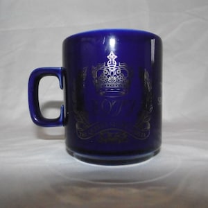 1977 Queen Elizabeth II Silver Jubilee Commemorative Mug