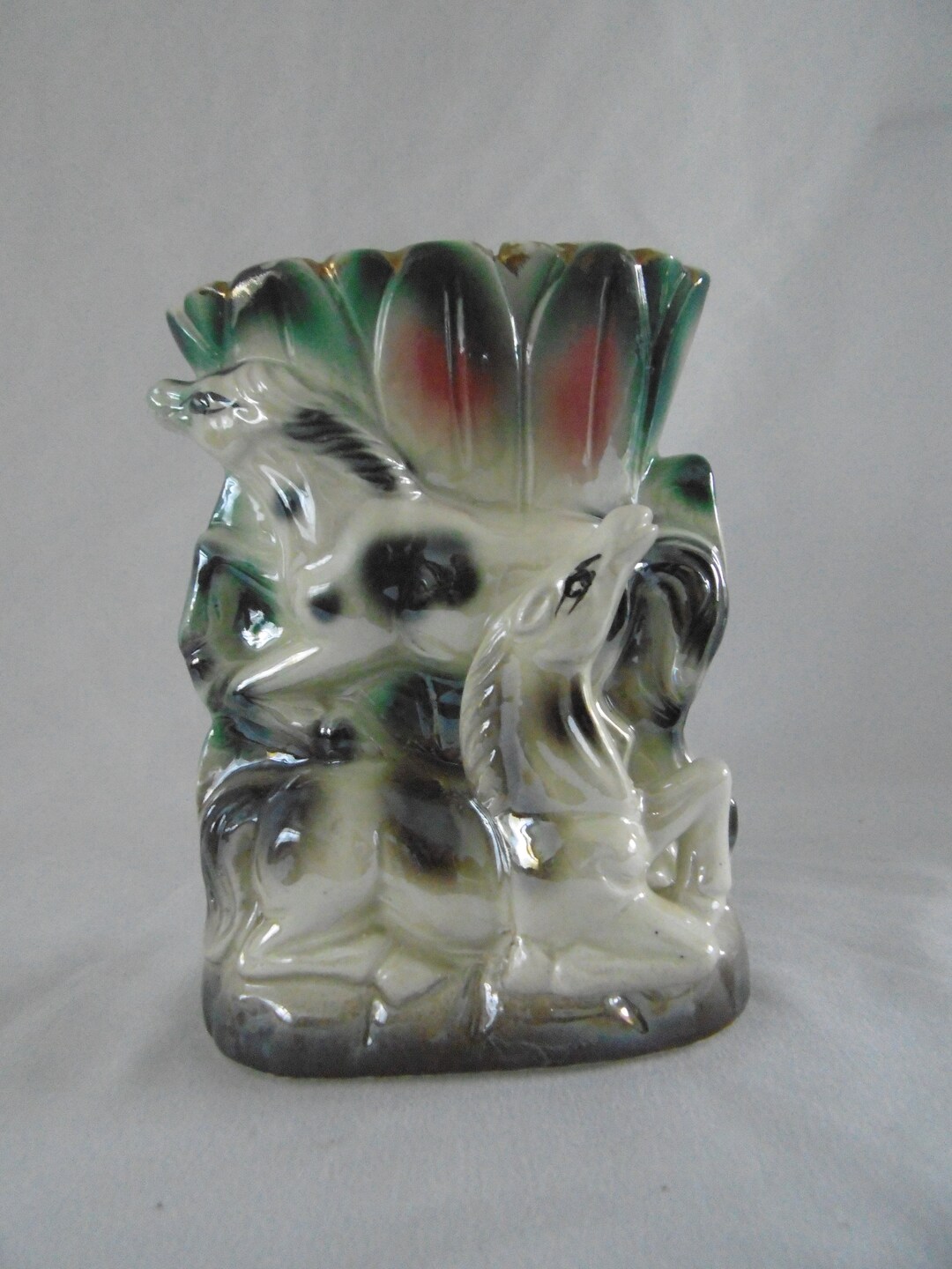 Cavalcade Prestige Horse Vase in Amber 50 ex