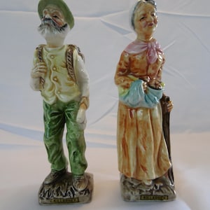 Vintage ceramic figurine of elderly couple - Killarney