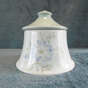 Portmeirion by Susan Williams-Ellis &quot;The Seasons Collection&quot; Sugar bowl 1980s