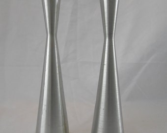 Singapore National Pewter Bud Vases x 2 - 1980s