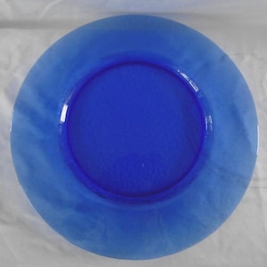 Stunning Cobalt Blue glass Dinner/Charger Plates