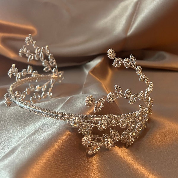 bridal headpiece jewelry