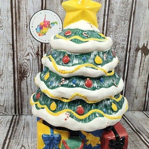 Vintage 2002 Ceramic Christmas Holiday Tree Cookie Jar “the Cellar” EUC