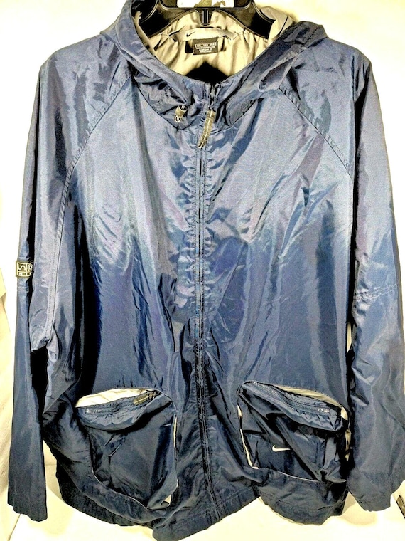 nike midweight windbreaker