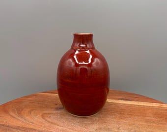 Handmade Ceramic Bud Vase Diffuser Jar: Red Black Speckle