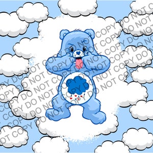 Może przedstawiać: Niebieski kreskówkowy miś z chmurą na brzuchu i kroplą deszczu na chmurze. Miś wystawia język i ma figlarny wyraz twarzy. Miś jest otoczony białymi chmurami na jasnoniebieskim tle.