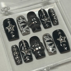 Stray Kids ATE Inspired Concert Press On Nails: Silver, Chrome, Stars, and 3D Charms