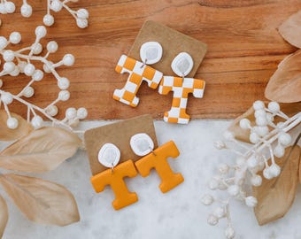 Pendientes colgantes a cuadros con el logo de los Tennessee Vols Power T