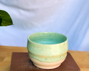 Green Speckled Ceramic Ice Cream Bowl | Cozy & Versatile Handmade