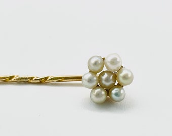 14k gold antique stick pin with 7 pearls in a flower design