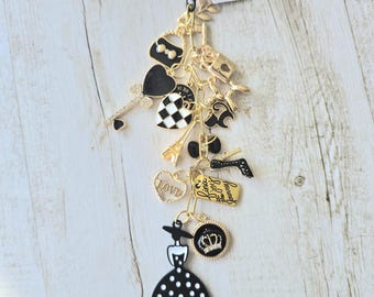 Pingente Paris, Preto e Dourado, Ideal para Diário de Arte, Feito à Mão, Enfeite para Caderno, Bolsa ou Chaveiro
