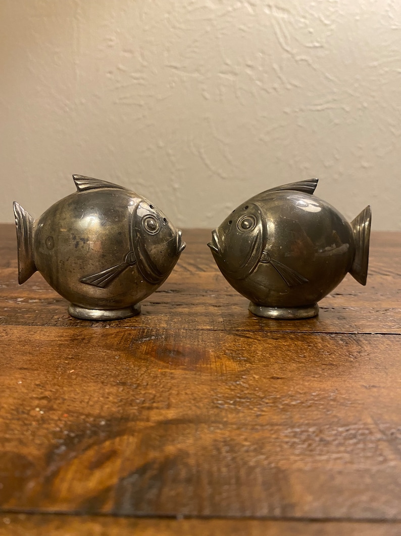 Jennings Brothers Vintage Fish Salt and Pepper Shaker Set Etsy
