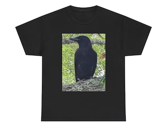 Courageous Crow Graphic Tee - Unisex aus schwerer Baumwolle