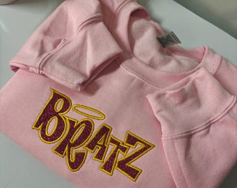 Y2K Embroidered Pink Crewneck Sweatshirt Bubble Letter Aesthetic Baddie Embroidery Cute 2000s Girl Sweater Soft Girl Hoodie Style Top