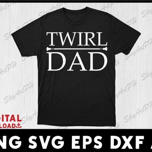 Może przedstawiać: Czarny T-shirt z białym napisem "TWIRL DAD" i grafiką batonu.