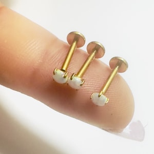 GRADE TITANIUM IMPLANTInternally Threaded 2mm 3mm 4mm White Opal Stone Screw On Flat Back 6mm 8mm Labret Tragus Cartilage Piercing Ear Stud