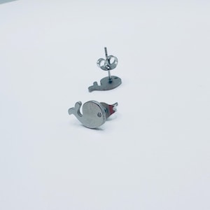 Whale Earrings Sterling Silver , Gift For Her , Whale Earring For Mum , Female Whale Earring, Stud animal ear drop