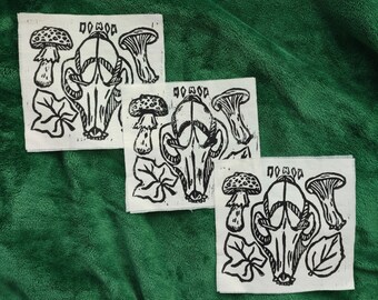 parche de calavera de coyote