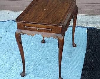 Vintage Henkel Harris Queen Anne Tea Table Mahogany