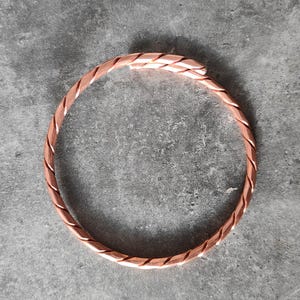 Tensor-Ring-Armband – Größe und Kubit wählbar für energetisches Wohlbefinden, Aura-Stärke und EMF-Schutz. Heiliges, verlorenes neues Armband, 8 Gauge dick.