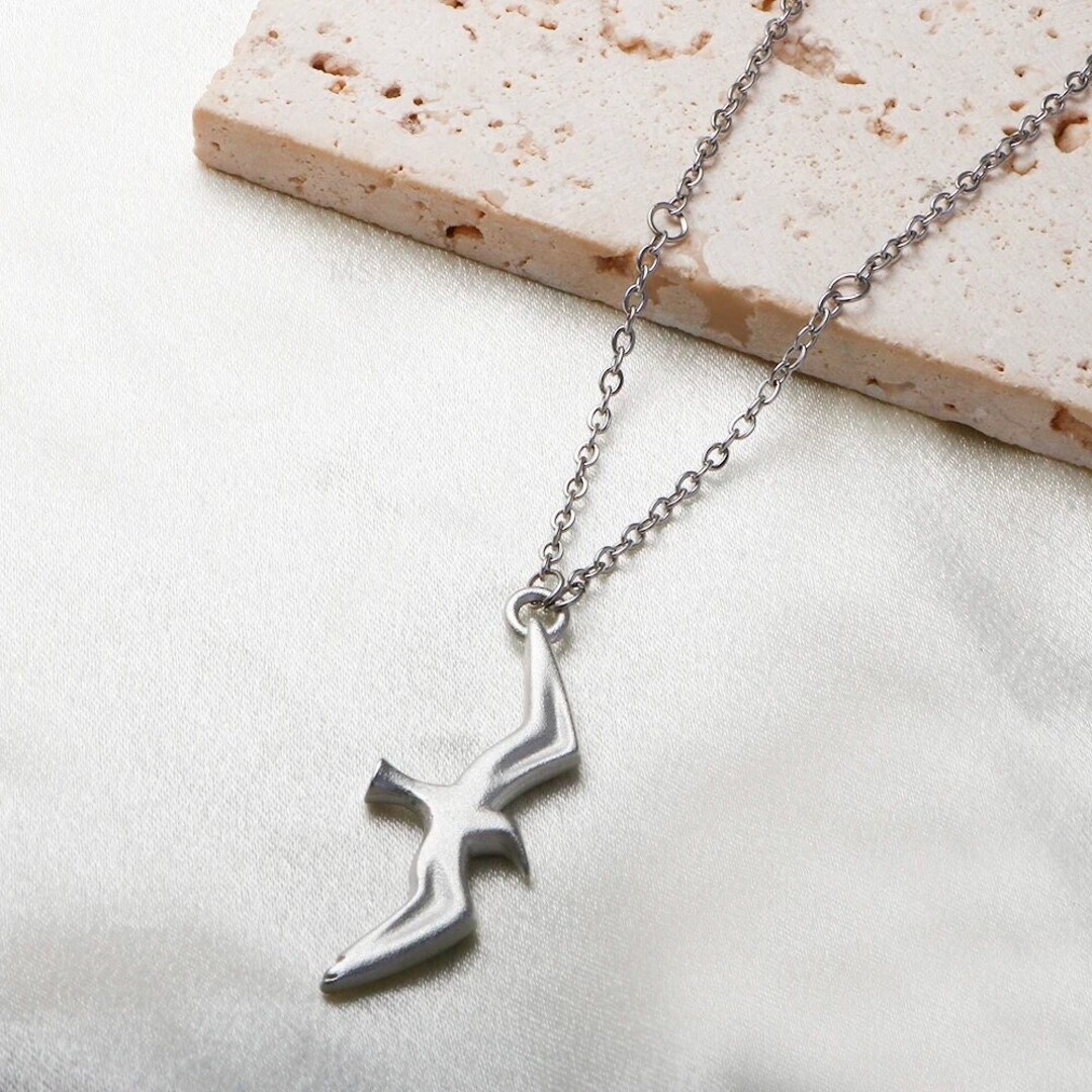 Seagull necklace Clearance