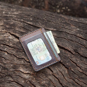 Baucha | Porte-cartes intemporel | Cuir d'origine | Fabriqué à la main