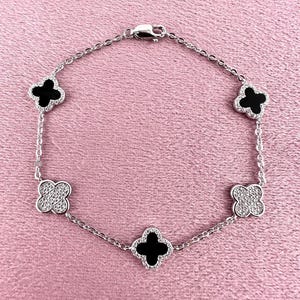 Bracelet en argent sterling 925 avec trèfle noir à quatre feuilles, porte-bonheur, cadeau de Saint-Valentin.