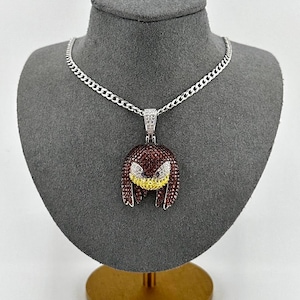 Sonic Knuckles Necklace - Etsy