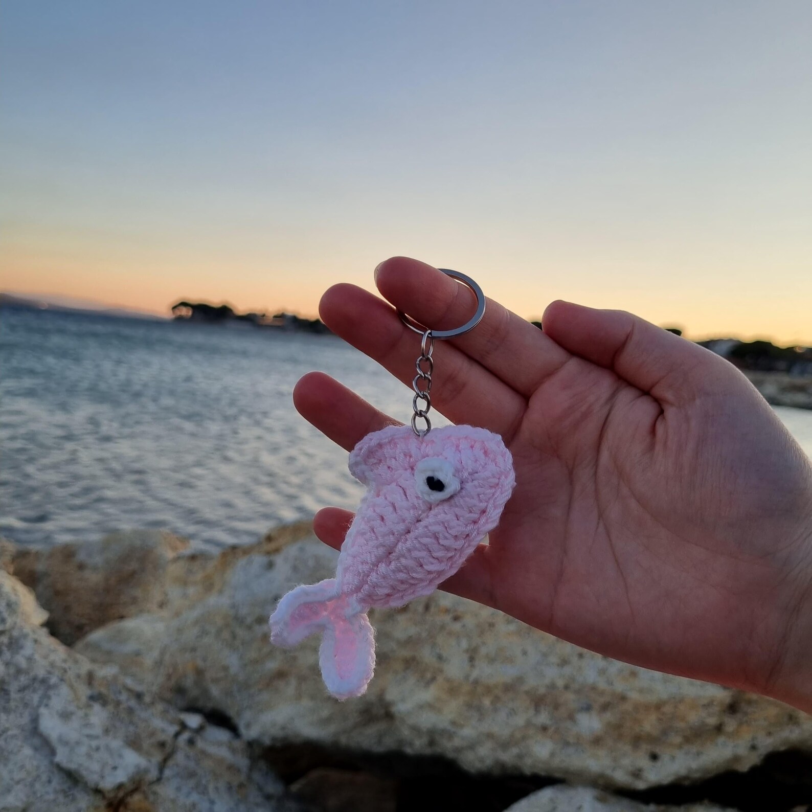 Fish Keychain Pattern Crochet Fish Keychain Pattern - Easy Amigurumi Tutorial for Handmade ...
