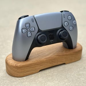 Gaming Controller Stand – Classic Mini