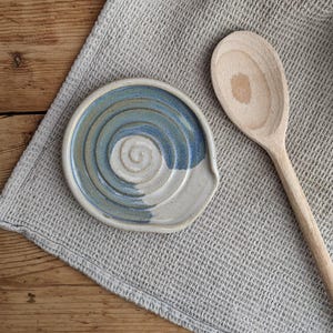 Handmade Wave Ceramic Spoon Rest: Blue Turquoise Design, Unique Ceramics, Coastal kitchen, Cooking spoon holder
