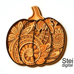 May include: A layered wooden pumpkin with intricate floral and geometric designs. The pumpkin is in shades of brown and orange, with a dark brown outline. The design includes spirals, flowers, and leaf patterns. The text "Stei digital" is in the lower right corner.