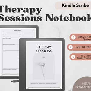 Peut inclure: Une image numérique d'une tablette Kindle Scribe affichant un carnet de notes de séances de thérapie. Le carnet a un fond gris avec un motif floral et le texte "THERAPY SESSIONS 2024". L'image comprend également une zone de texte avec les mots "Easy Therapy Notes", "HYPERLINKED" et "6 Client Treatment Plan".