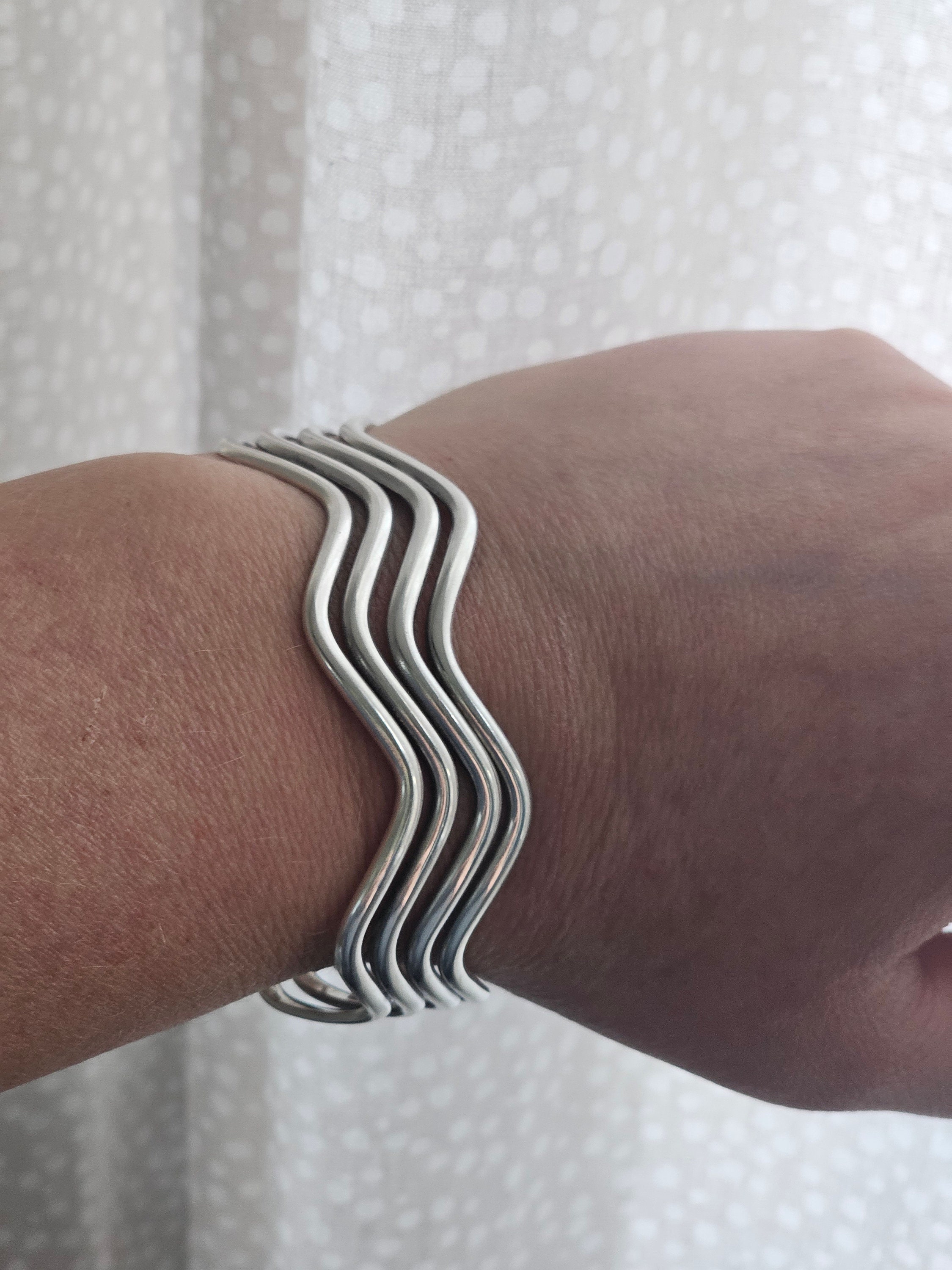 人気海外ブランドアイテム｜ファッション通販 Vintage Silver Wavey Cuff Bracelet - Etsy アクセサリー