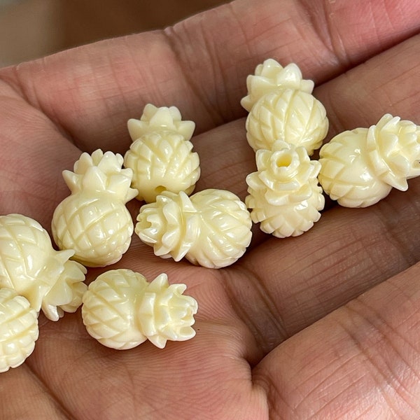 10pcs MOP Powder & Resin Pineapple Beads, Mother of Pearl Pineapple Beads, MOP Pineapple Pendant Charm10mm x 15mm, E126