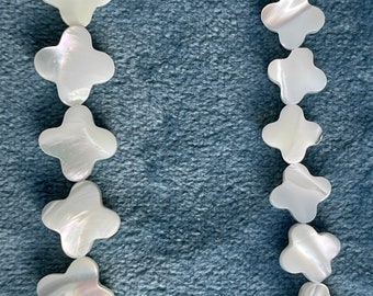 Mother of Pearl 4-Leaf Clover Beads, 15.5” Strand E157