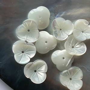 6 pcs Natural MOP Hand carved 3-Petal Bowl Flower Charm Pendant Beads, Mother Of Pearl Flower Beads, Shell Flower Beads, MOP Beads, E203