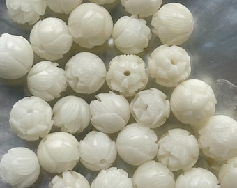 20 pcs Hand Carved Natural Bodhi Seed Lotus Beads, E193