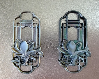 Hand Carved Natural Black Mother of Pearl Beads, Shell Connector Pendant Earrings, E742