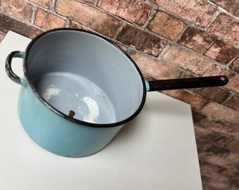 Enamelware frying pan (LOR) 1076 Enamelware frying pan (LOR) 1076