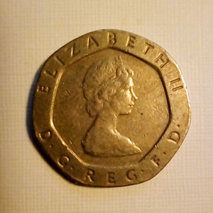20 Pence 1984  Error