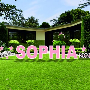 Aangepaste afstuderen Yard teken | 15" Lawn Letters met Stakes | Gefeliciteerd 2023 Grads Yard Décor | Gepersonaliseerde Yard Letters Cutouts
