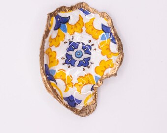 Oyster Shell Ring Dish - Italian Tile